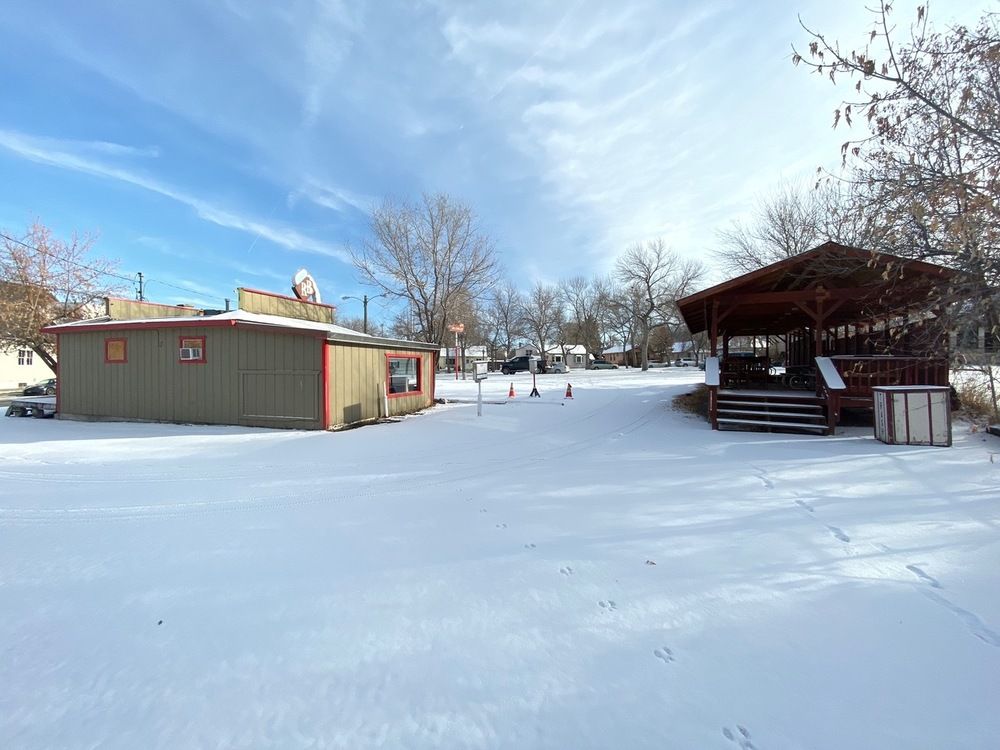 R-B Drive In: 932 Helena Ave, Helena, MT 59601